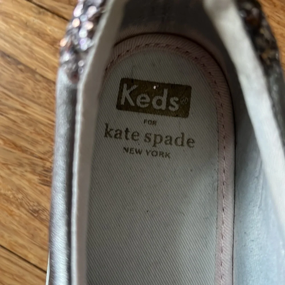 KATE SPADE KEDS Metallic Gray Sneaker sz 9